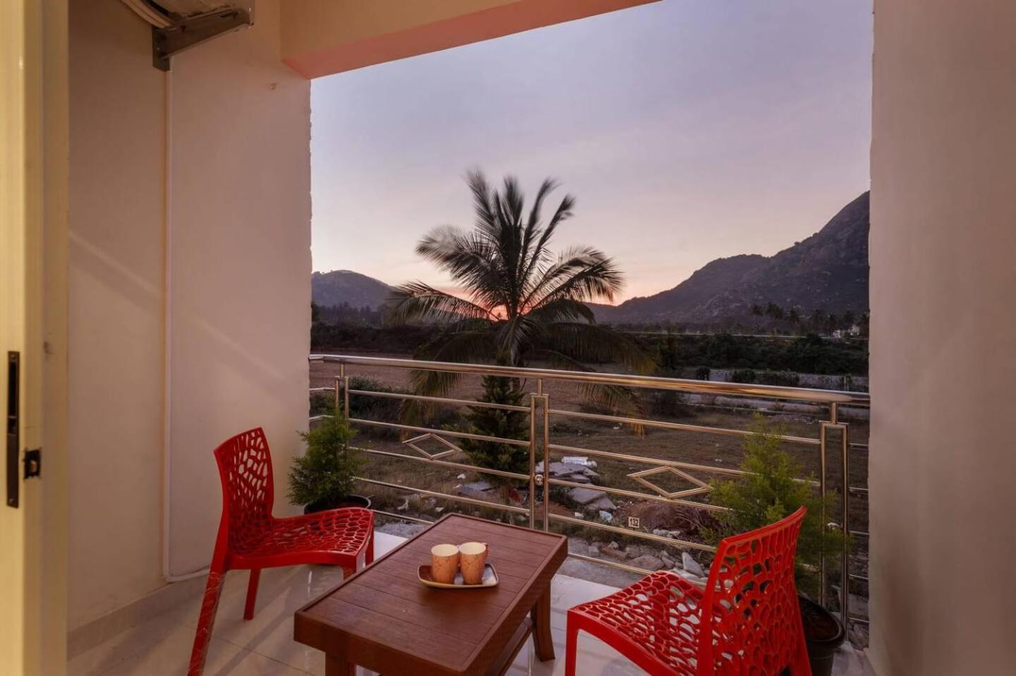 Villa In Skandagiri Bangalore Dış mekan fotoğraf